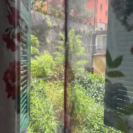 Marieta Rooms Sarzana