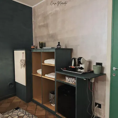 招待所 Marieta 萨尔扎纳