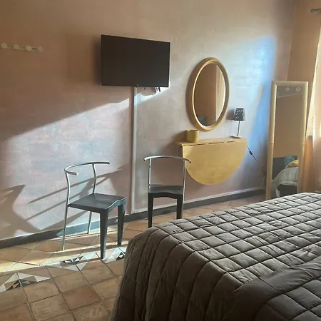 招待所 Marieta 3*