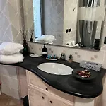 Penzion Marieta Sarzana